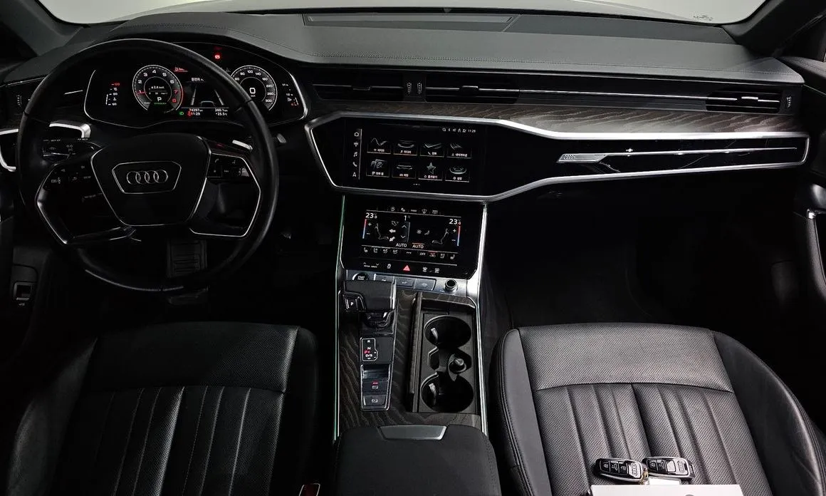 Audi A6 — фото 7