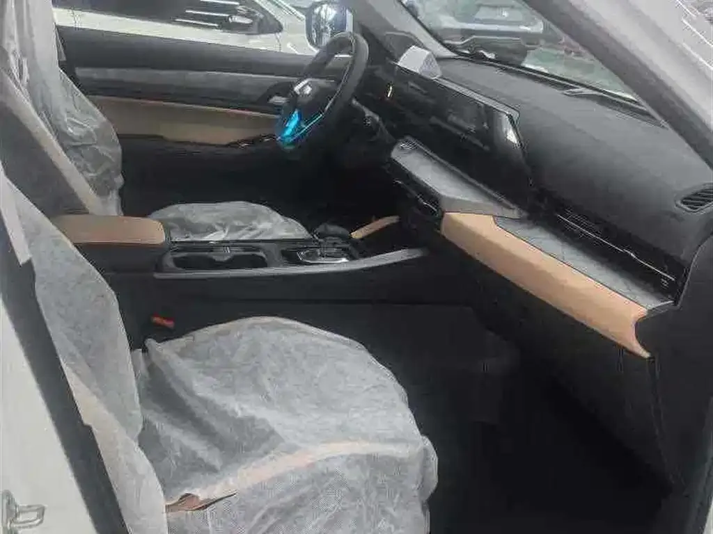 Geely Haoyue PRO 2025 из CN, фото 10