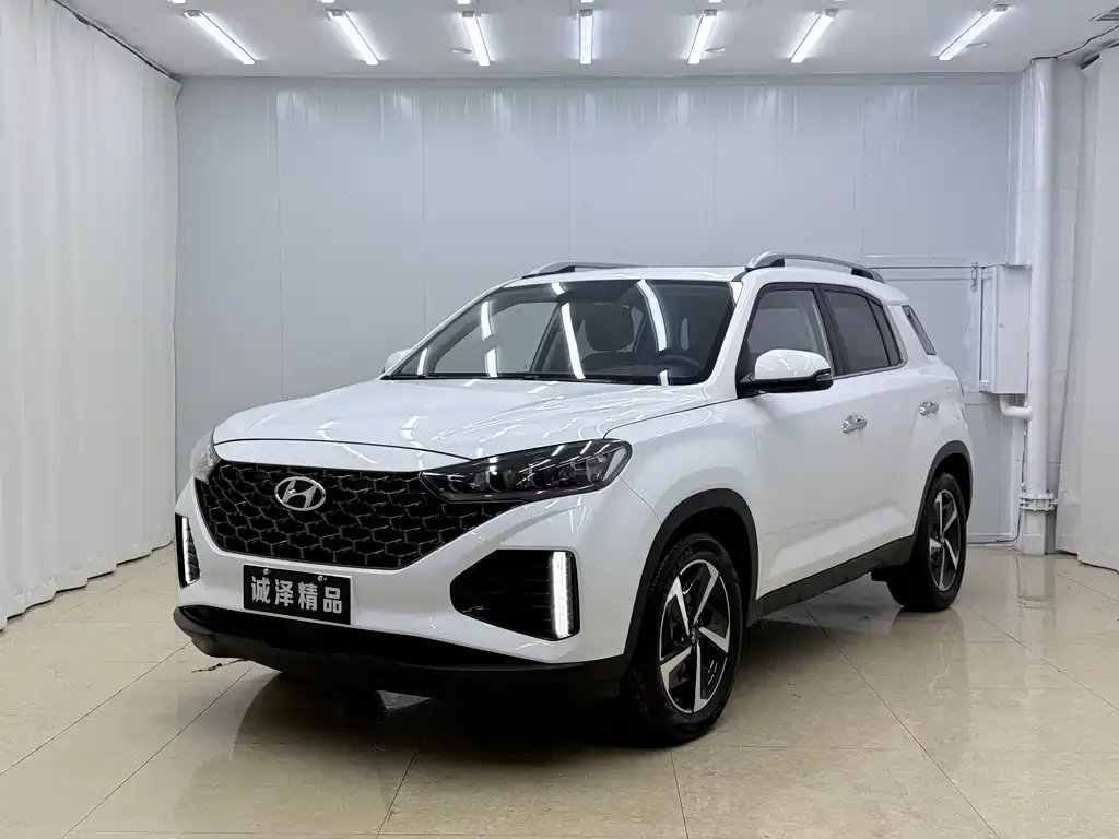 Hyundai ix35 — фото 1