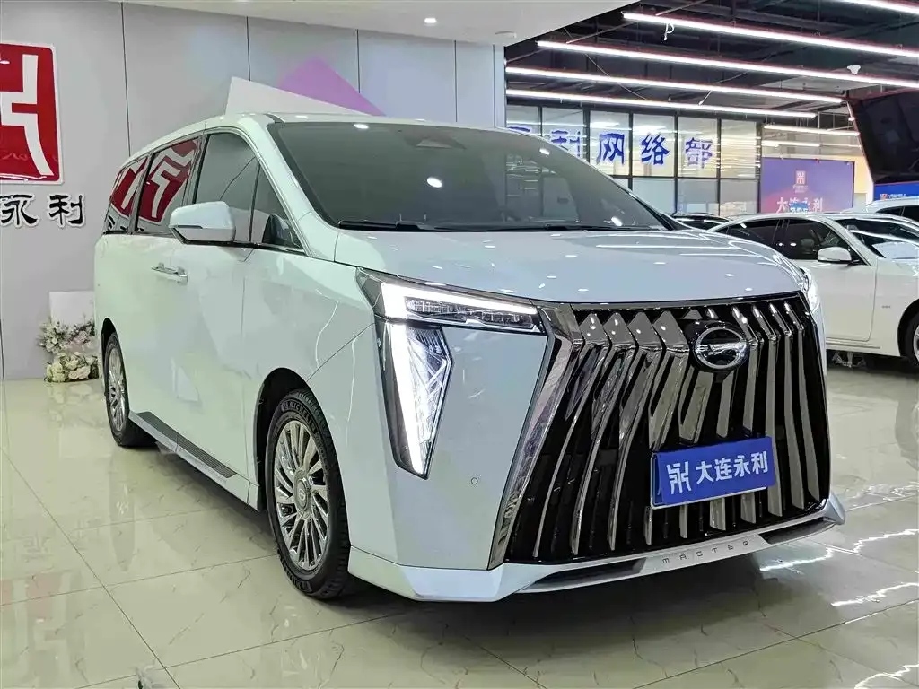 GAC Motor Trumpchi M8 — фото 9