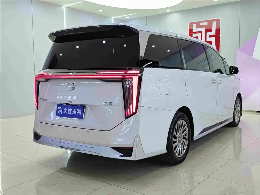 GAC Motor Trumpchi M8 — фото 4
