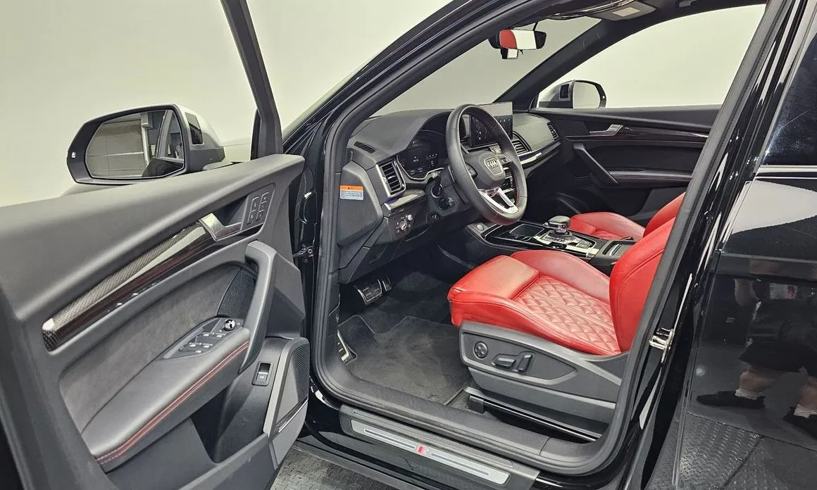 Audi SQ5 2021 из KR, фото 6