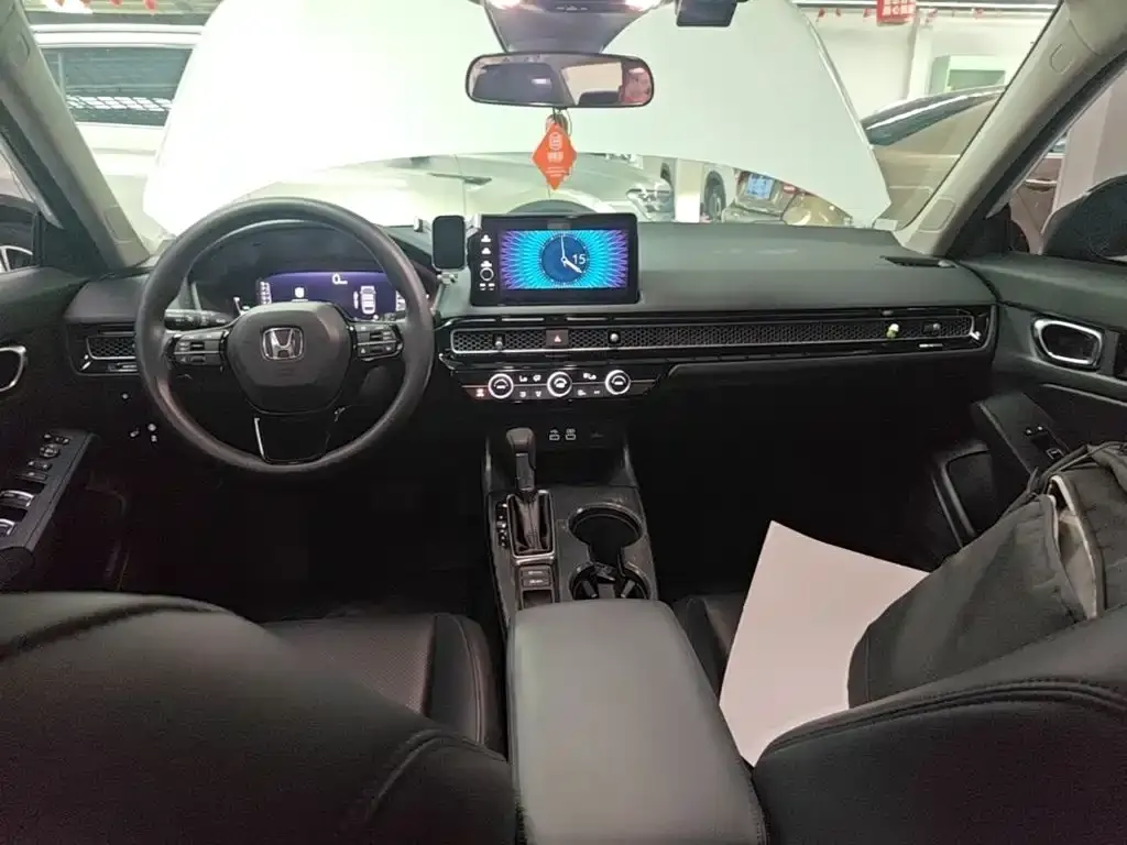 Honda Civic — фото 10