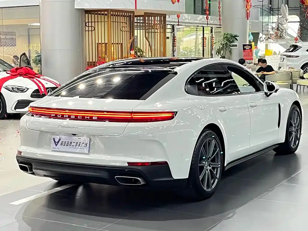 Porsche Panamera — фото 5