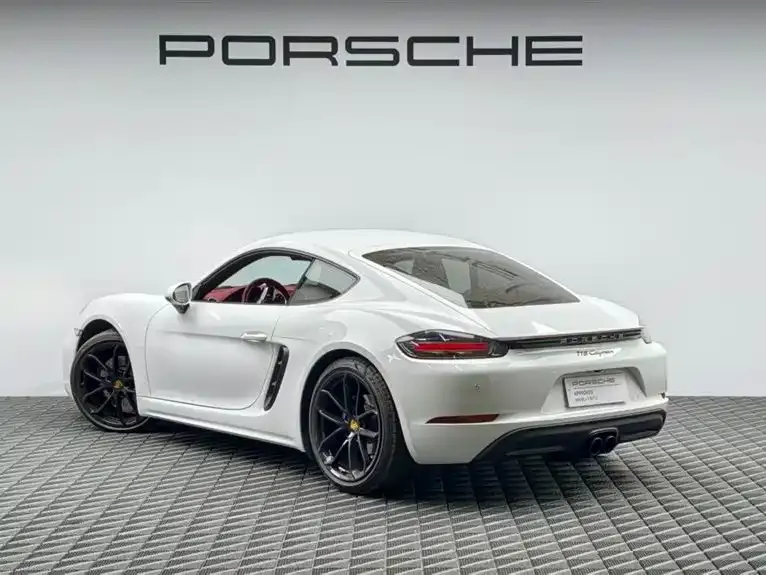 Porsche 718 — фото 5