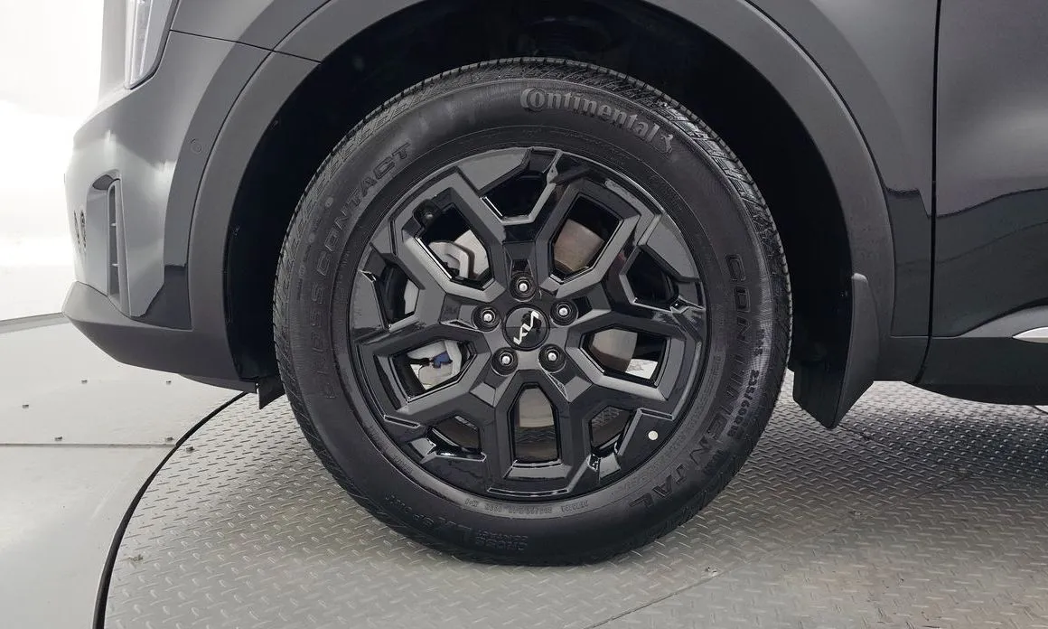 Kia Sorento — фото 5