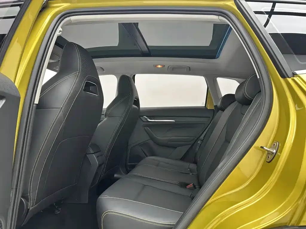 Skoda Kamiq — фото 6