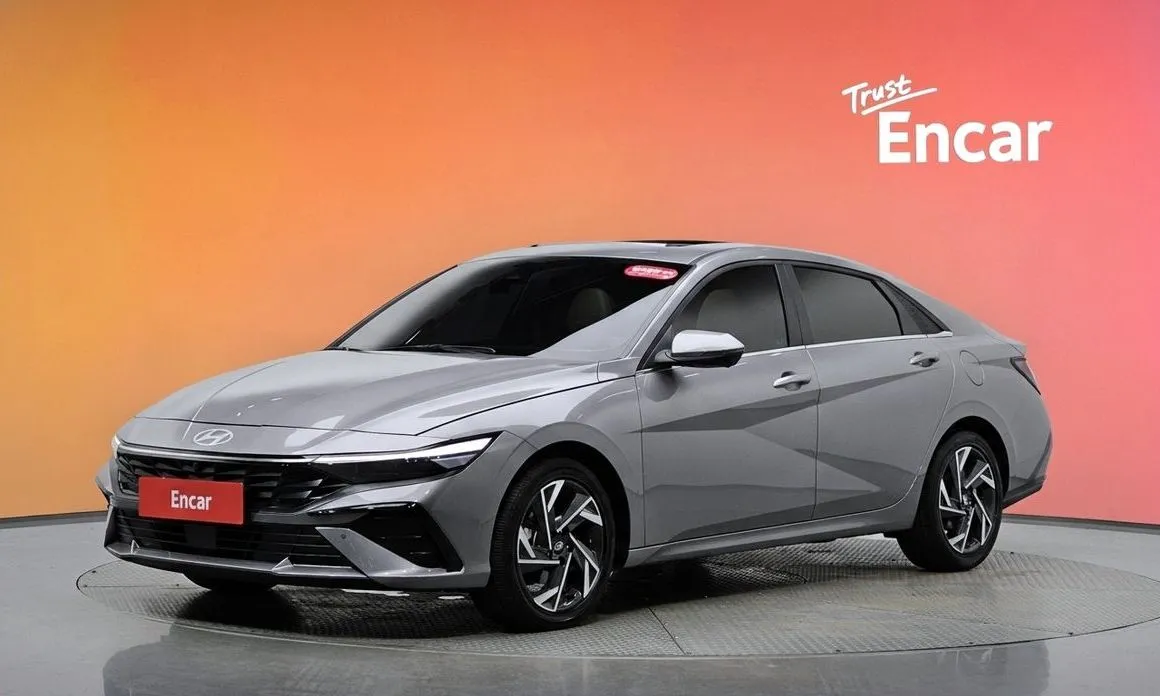 Hyundai AVANTE — фото 1
