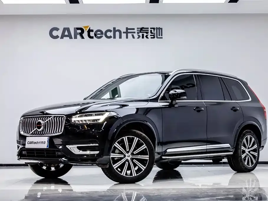 Volvo XC90 — фото 9