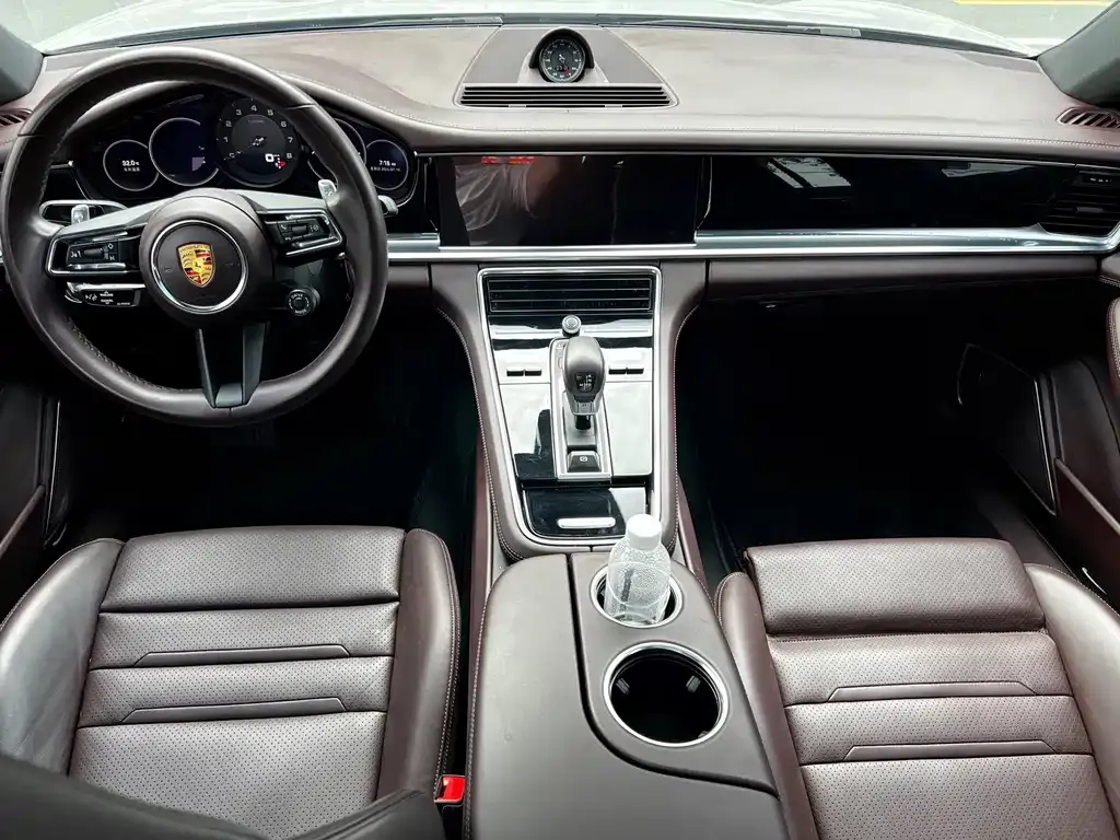 Porsche Panamera 2022 из CN, фото 3