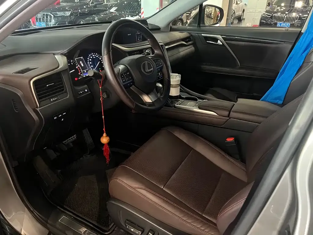 Lexus RX — фото 2