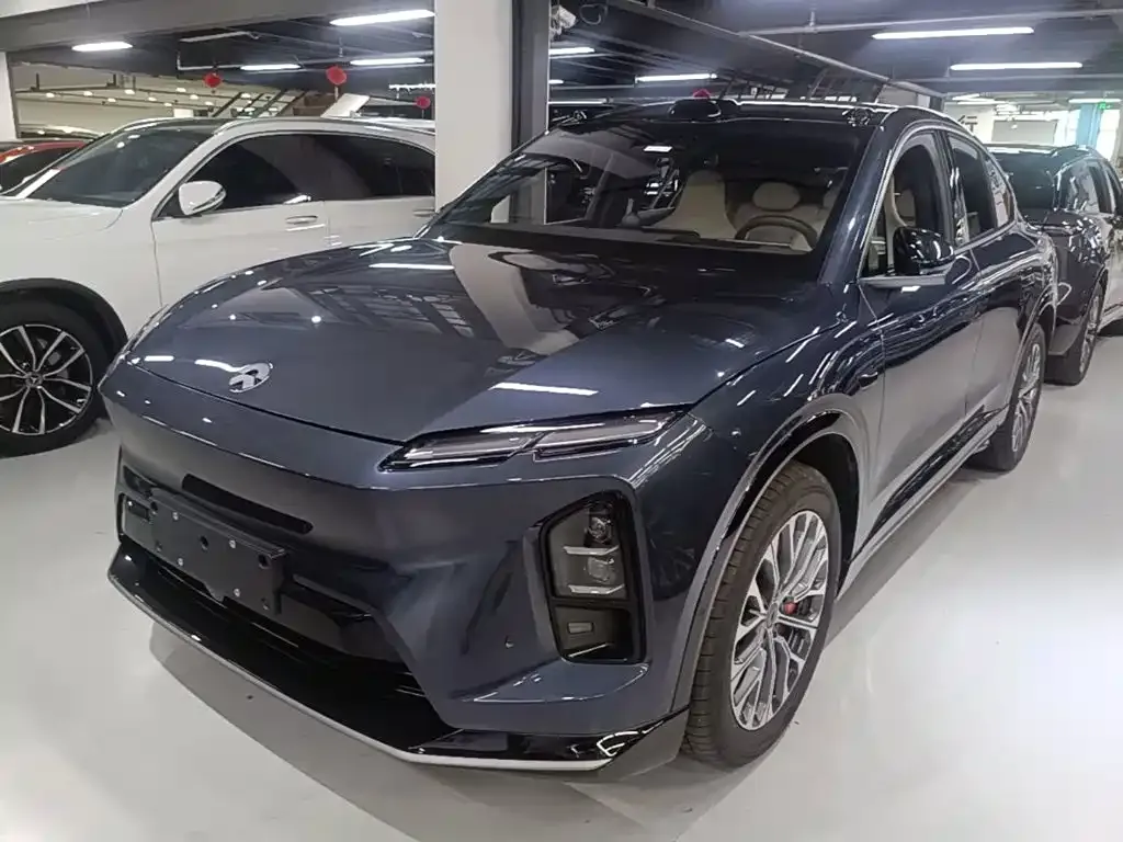 NIO EC6 — фото 10