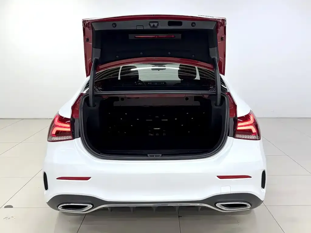 Mercedes-Benz A-Class — фото 4