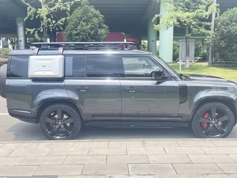 Land Rover Defender — фото 2