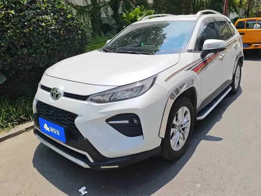 Toyota Wildlander — фото 1