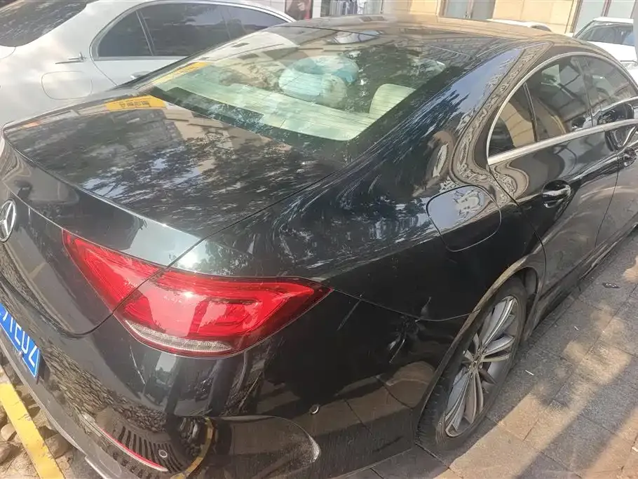 Mercedes-Benz CLS — фото 9