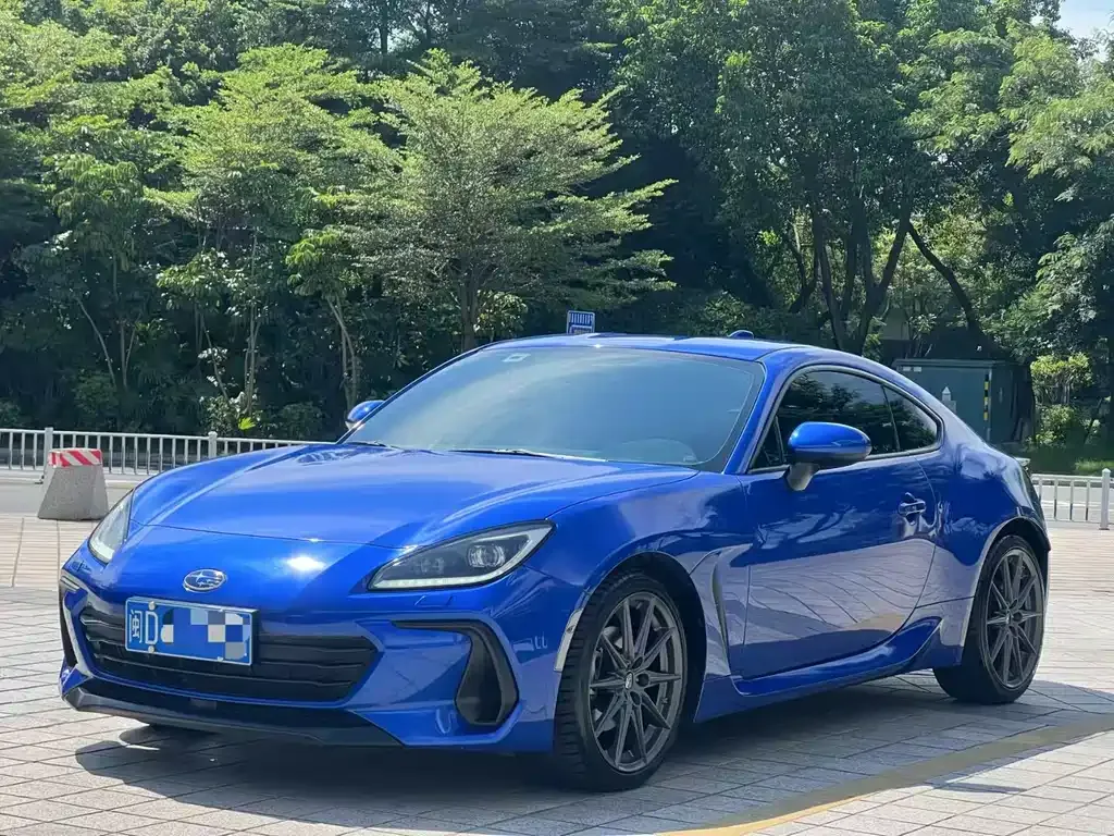Subaru BRZ — фото 1