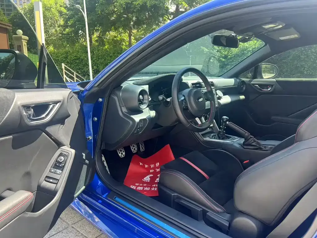Subaru BRZ — фото 5
