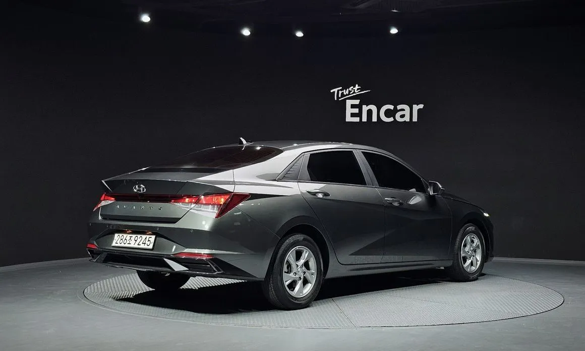 Hyundai AVANTE — фото 4