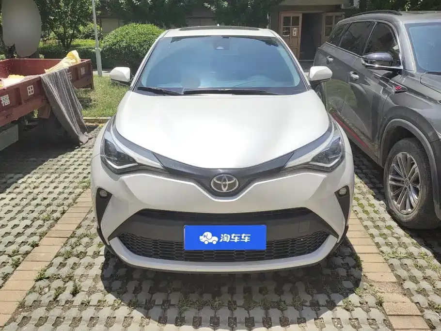 Toyota C-HR 2023 из CN, фото 8