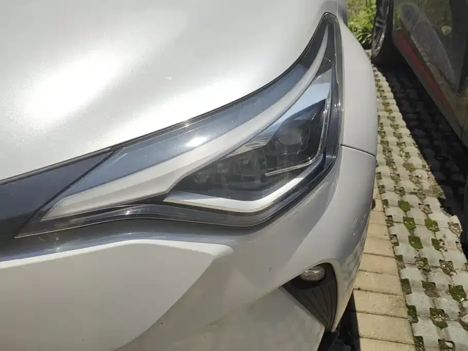 Toyota C-HR 2023 из CN, фото 3