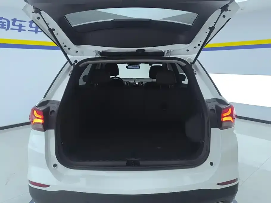 Chevrolet Equinox 2024 из CN, фото 6