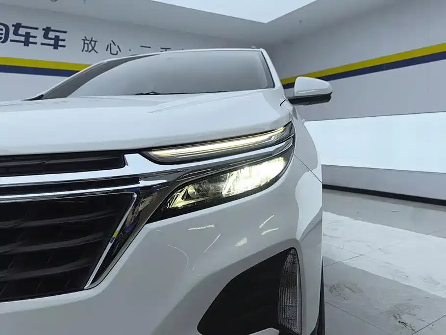 Chevrolet Equinox 2024 из CN, фото 9