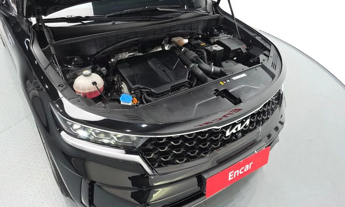 Kia Sorento — фото 8
