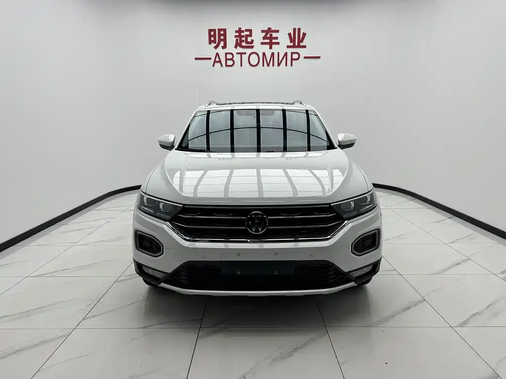Volkswagen T-Roc — фото 2