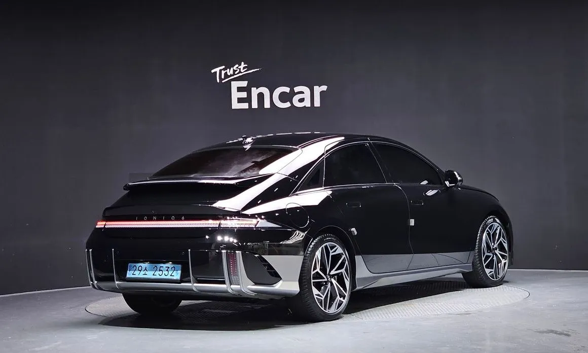 Hyundai Ioniq6 — фото 9