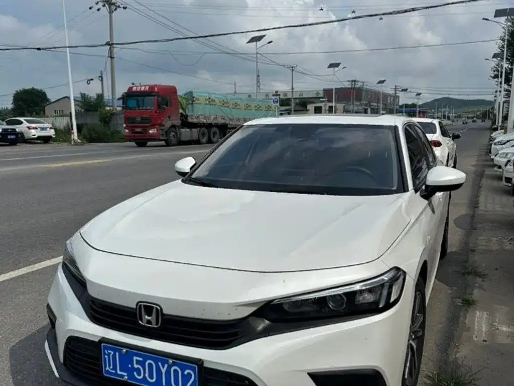 Honda Civic — фото 1