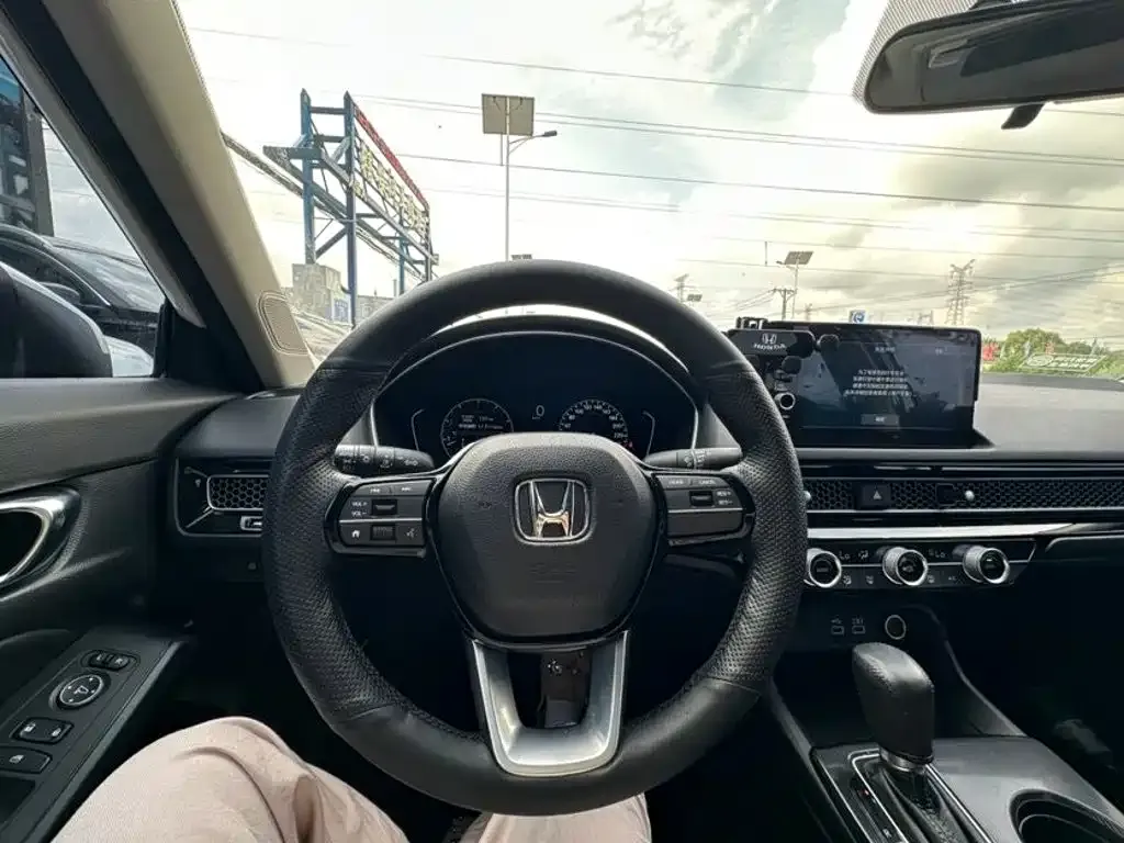Honda Civic — фото 2