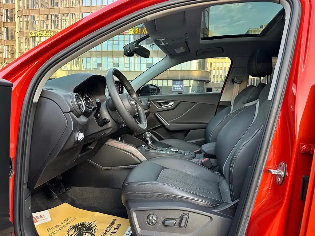 Audi Q2L 2021 из CN, фото 5