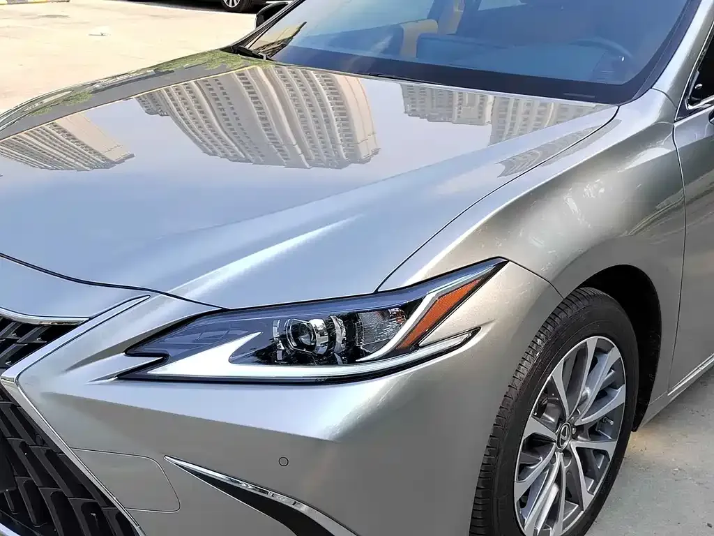 Lexus ES — фото 3