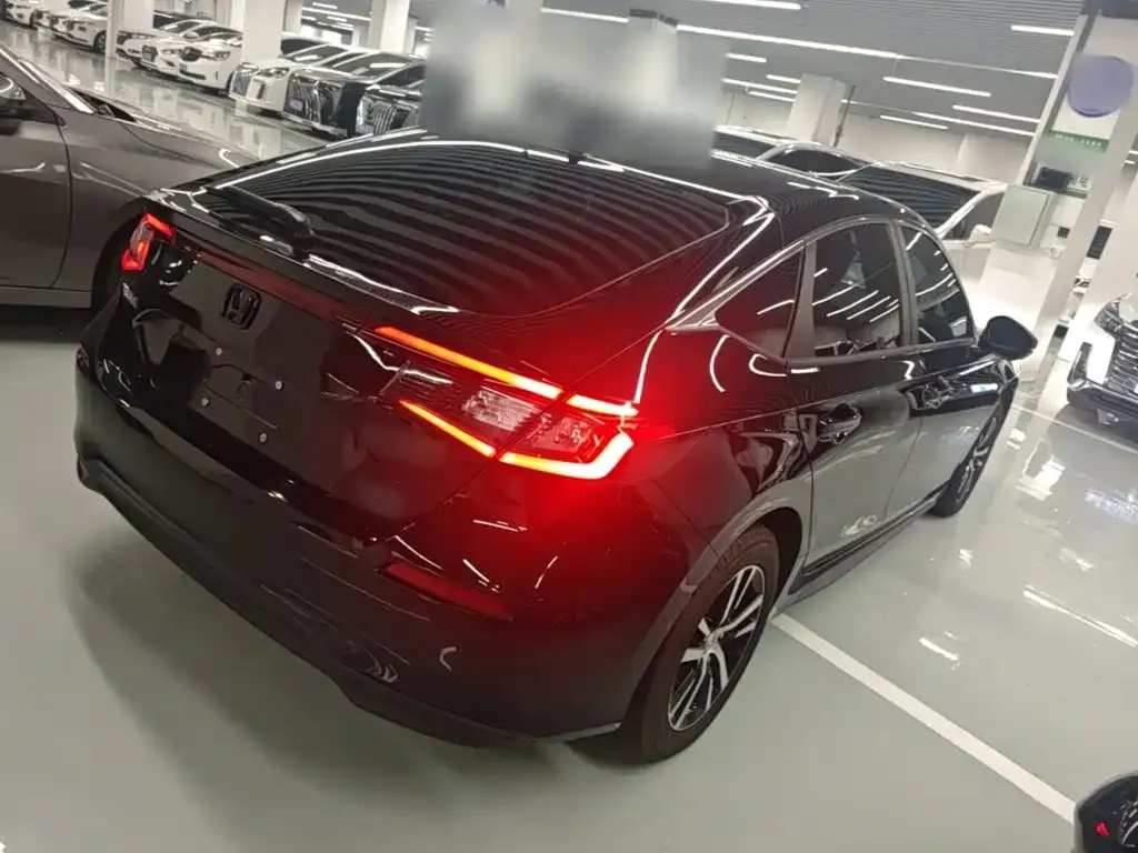 Honda Civic — фото 6
