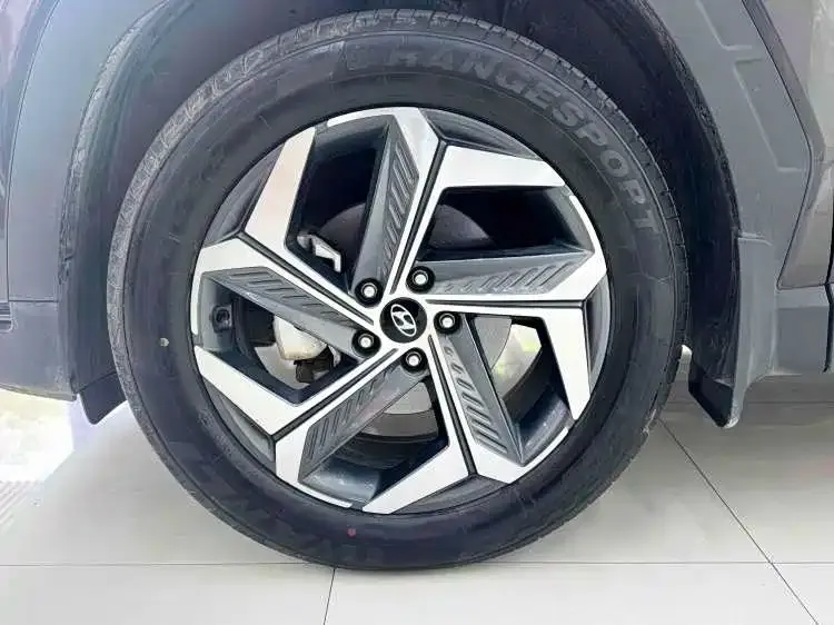 Hyundai Tucson — фото 3