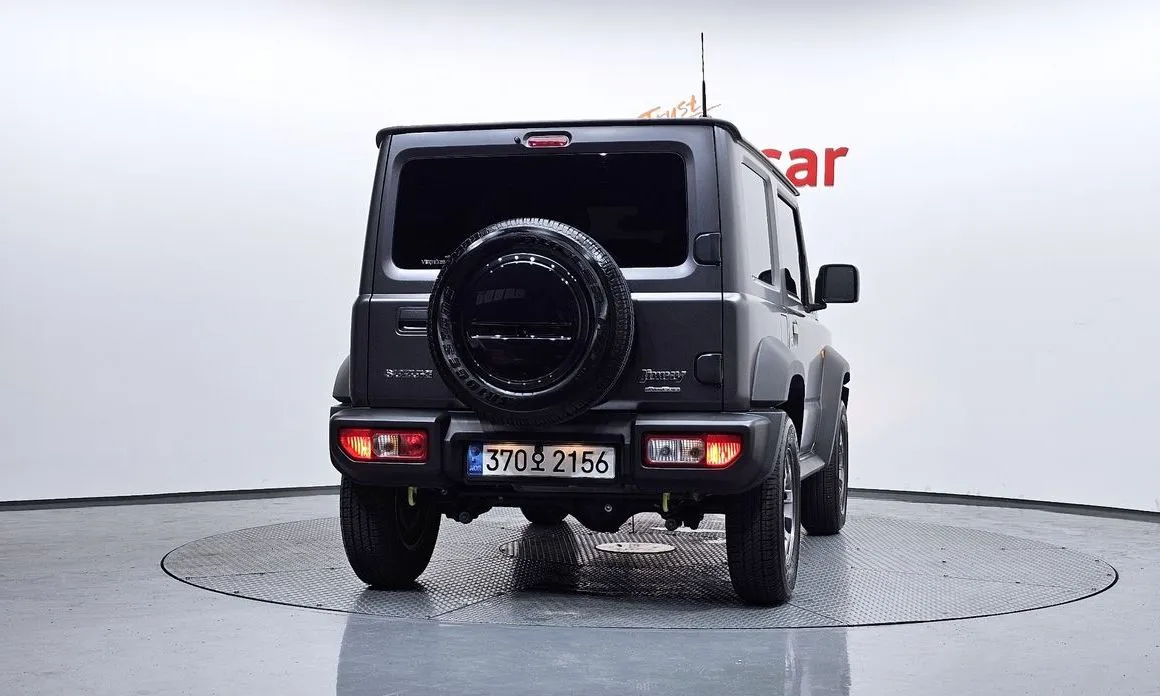 Suzuki Jimny — фото 3