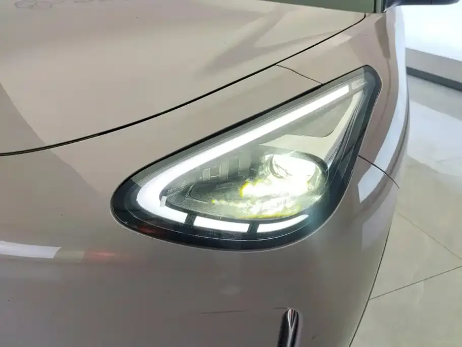 Geely Starburst — фото 10