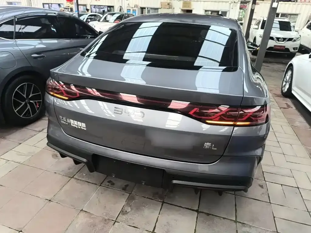 BYD Qin L — фото 4