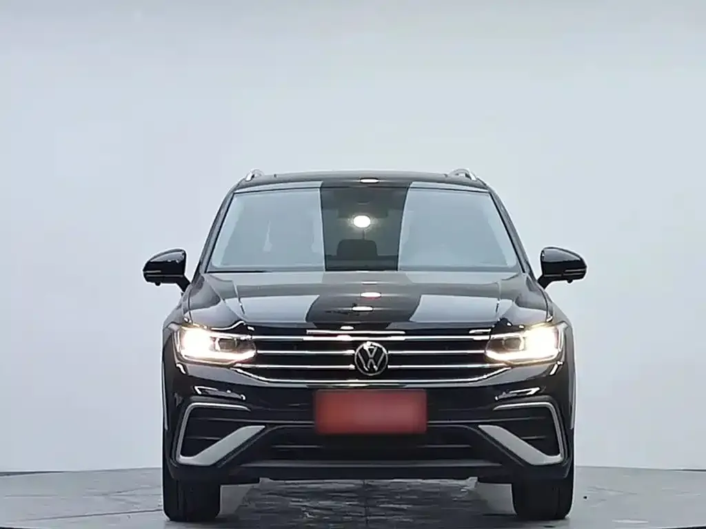 Volkswagen Tiguan L 2023 из CN, фото 8