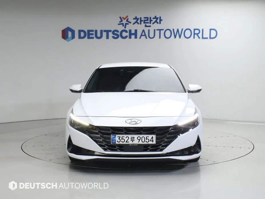 Hyundai AVANTE — фото 2