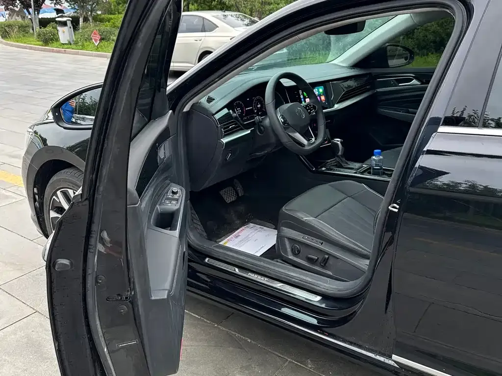 Volkswagen Passat — фото 4
