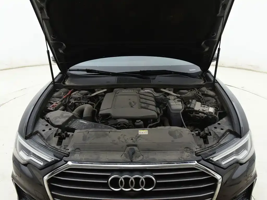 Audi A6L — фото 4