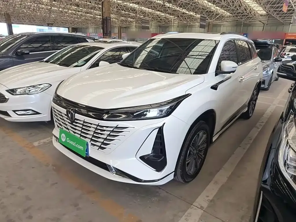 Changan CS75PLUS — фото 4