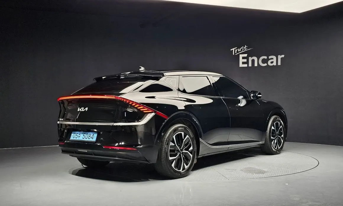 Kia EV6 — фото 5