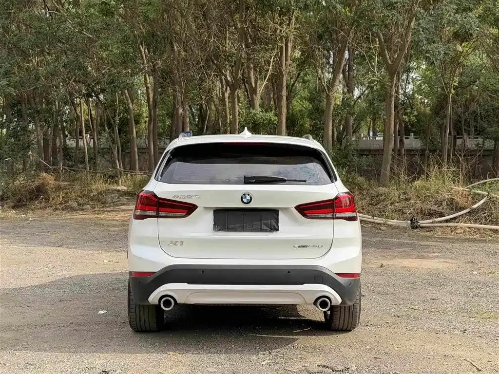 BMW X1 — фото 4