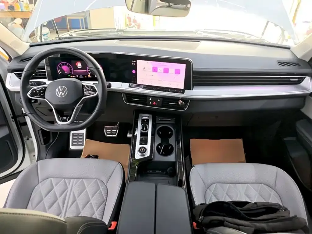 Volkswagen Tavendor 2024 из CN, фото 4