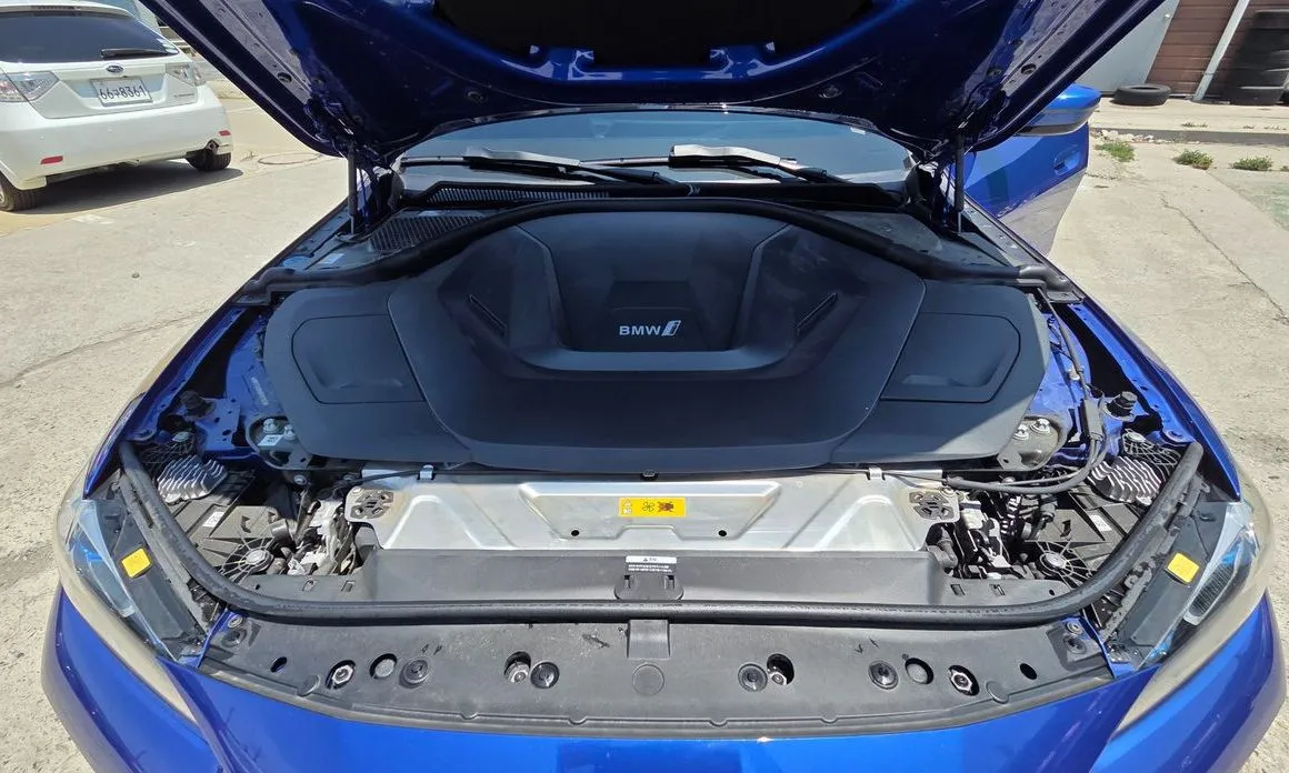 BMW i4 2024 из KR, фото 9
