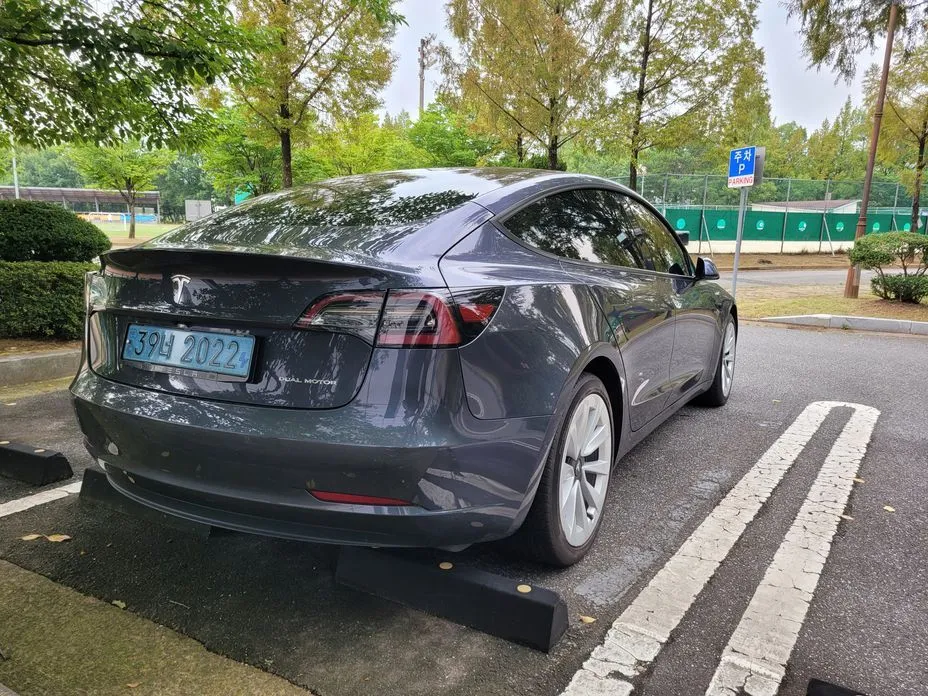 Tesla Model 3 — фото 6