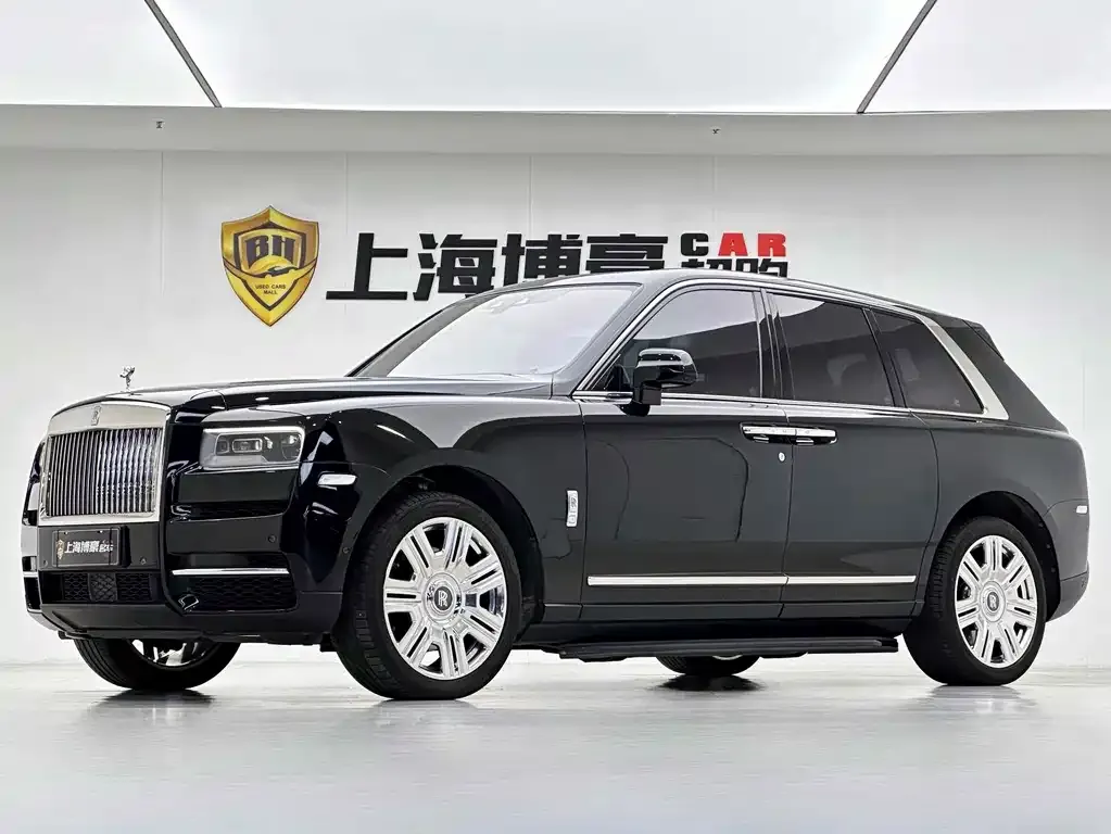 Rolls-Royce Cullinan — фото 1